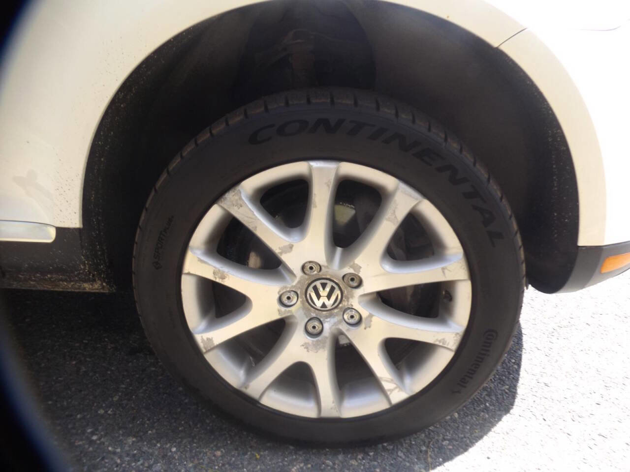 Used 2008 Volkswagen Touareg V6 AWD/4WD image 21