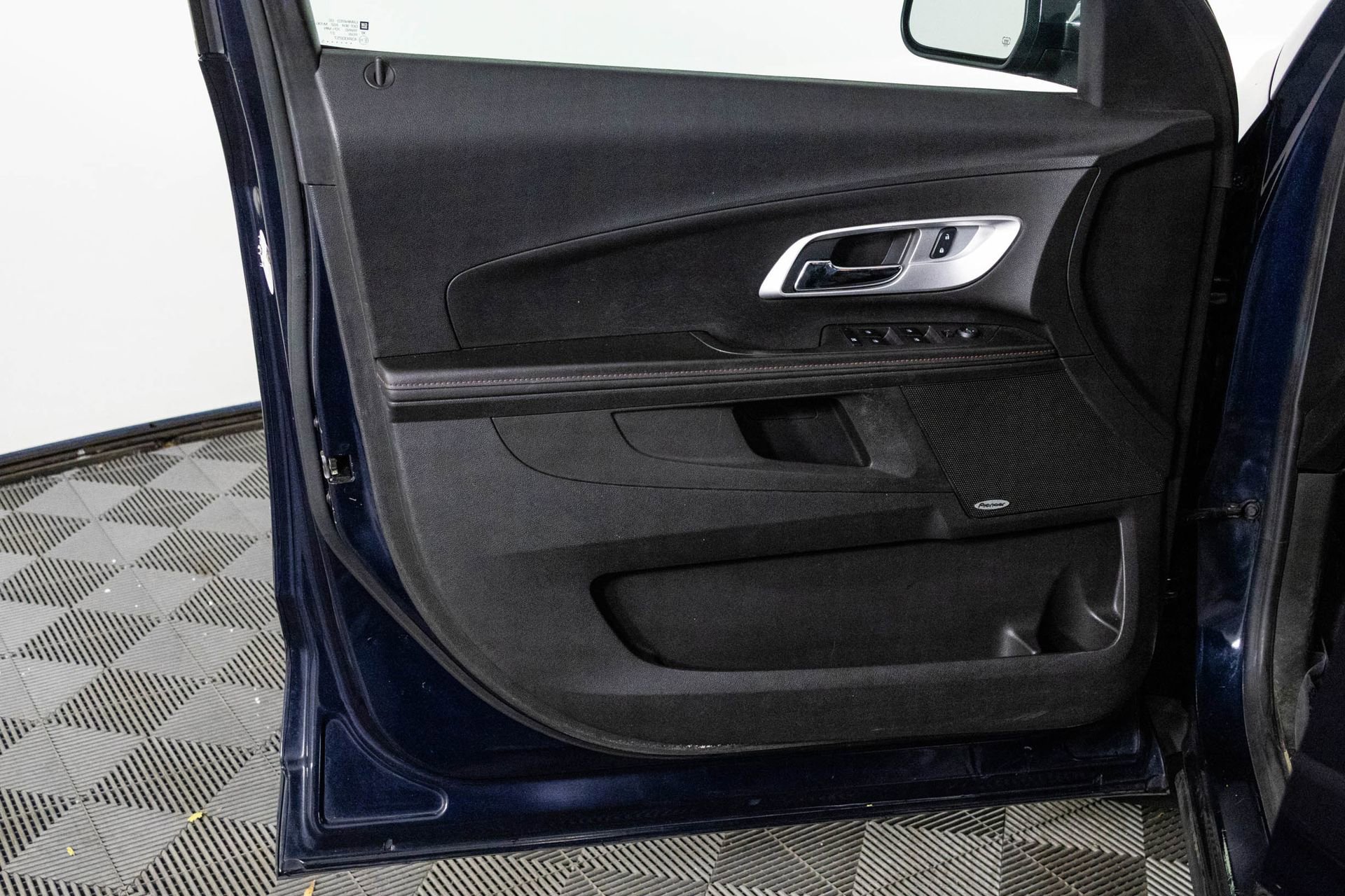 Used 2015 Chevrolet Equinox LTZ image 34