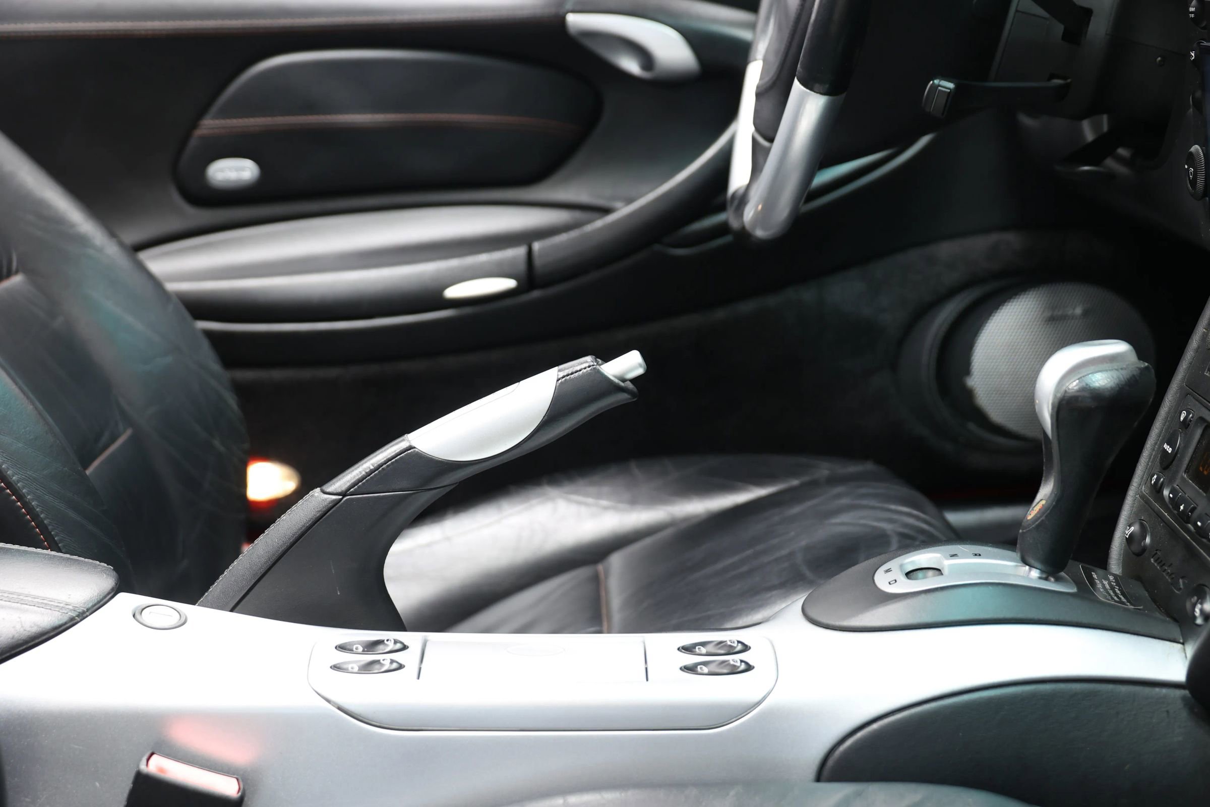 Used 2005 Porsche 911 Turbo image 80