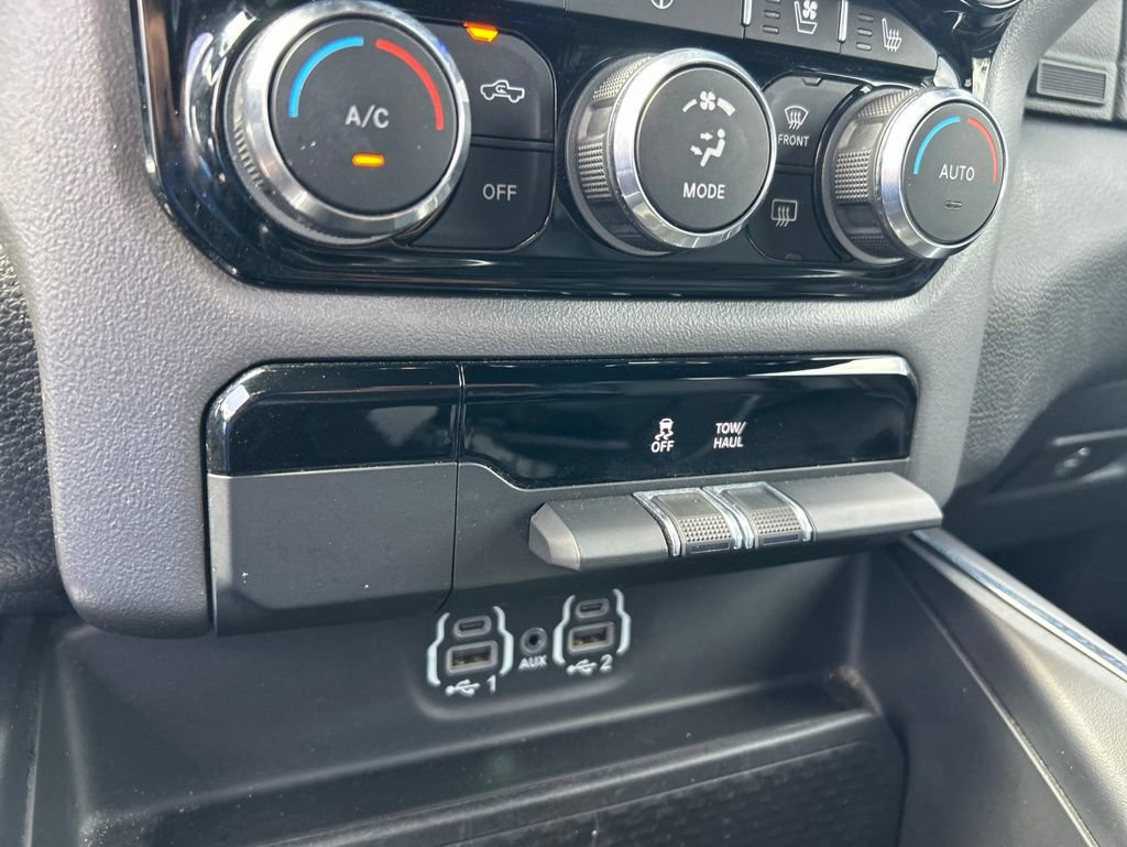 Used 2024 RAM 1500 Laramie RWD image 38