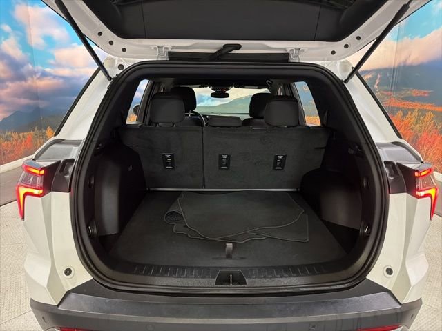 Used 2026 Chevrolet Equinox LT image 38