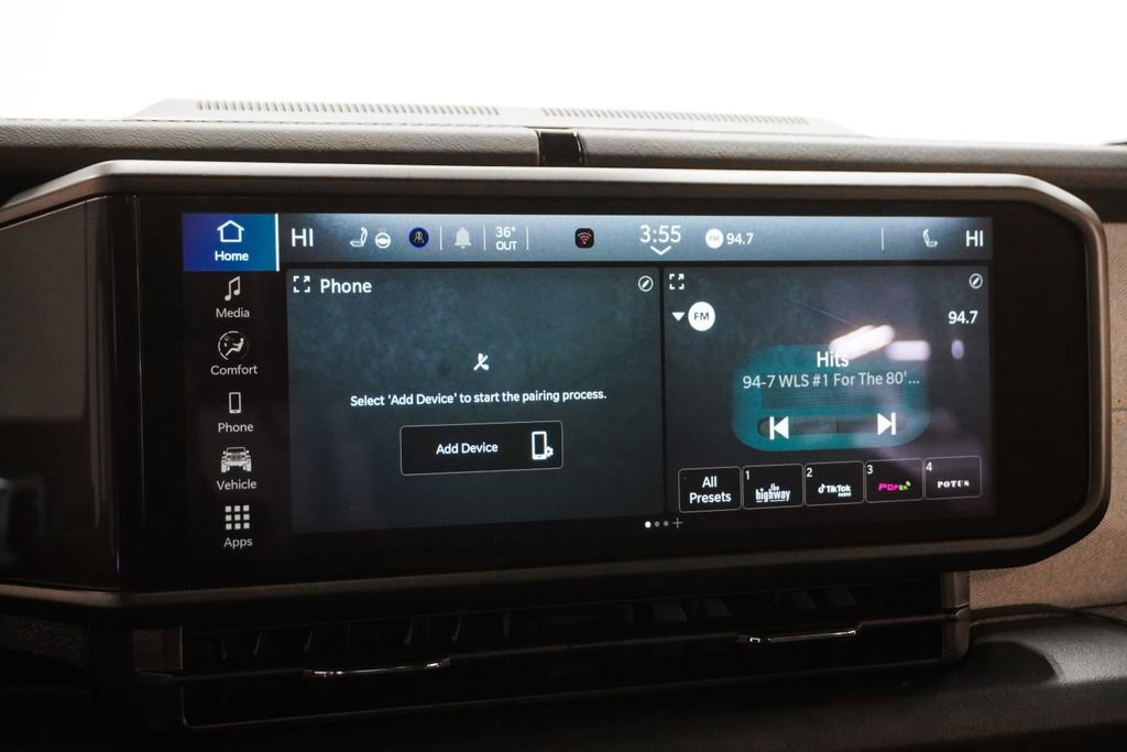 Used 2025 Jeep Wrangler Unlimited Sahara w/ Safety Group image 25