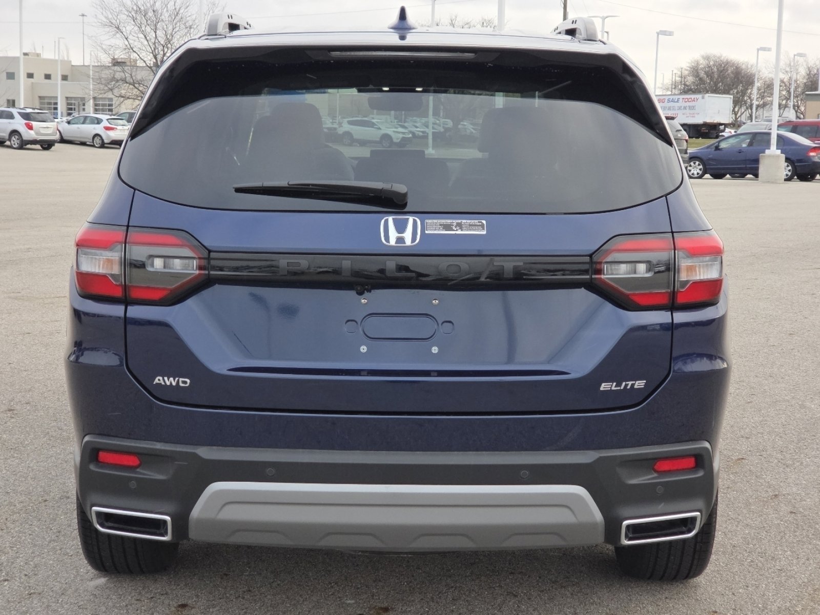 Used 2025 Honda Pilot Elite image 17