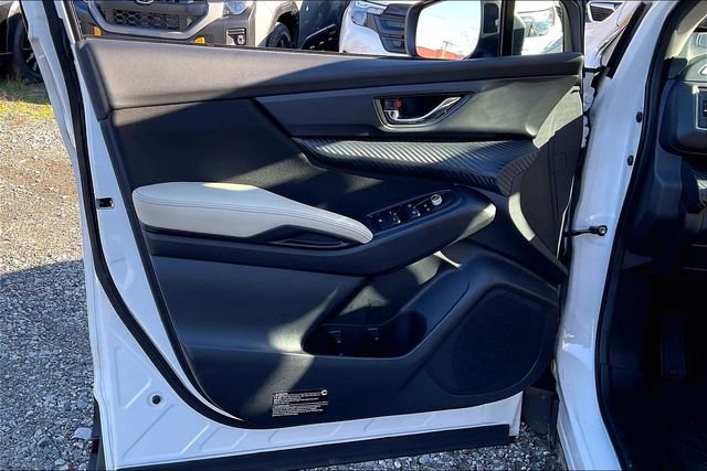 Used 2023 Subaru Ascent Premium w/ Convenience Package image 23