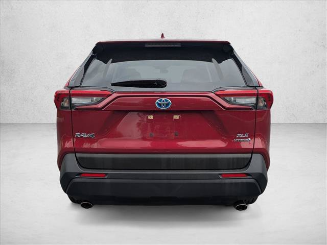 Used 2022 Toyota RAV4 XLE Premium AWD/4WD image 7
