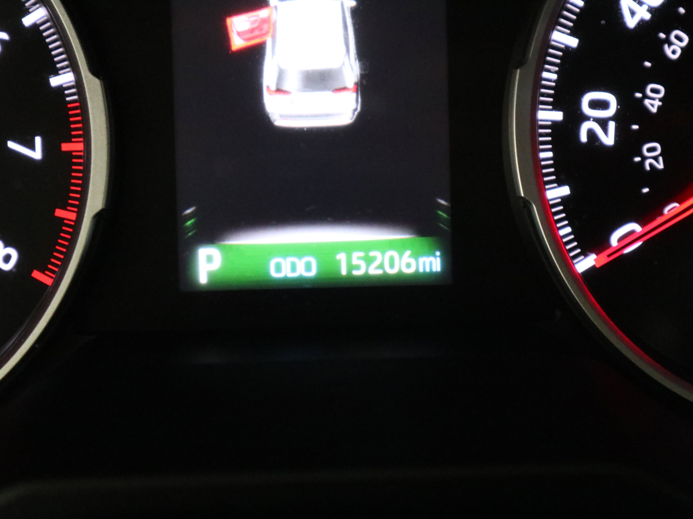 Used 2022 Toyota RAV4 LE image 18