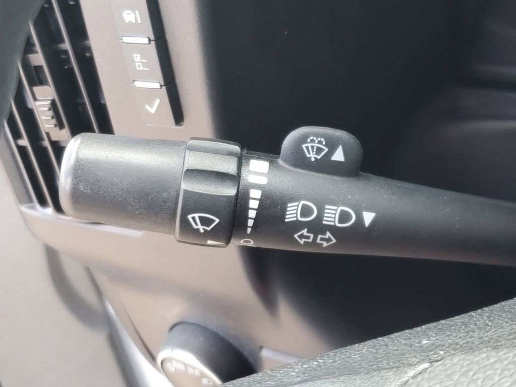 Used 2024 GMC Savana 2500 w/ Driver Convenience Package image 25