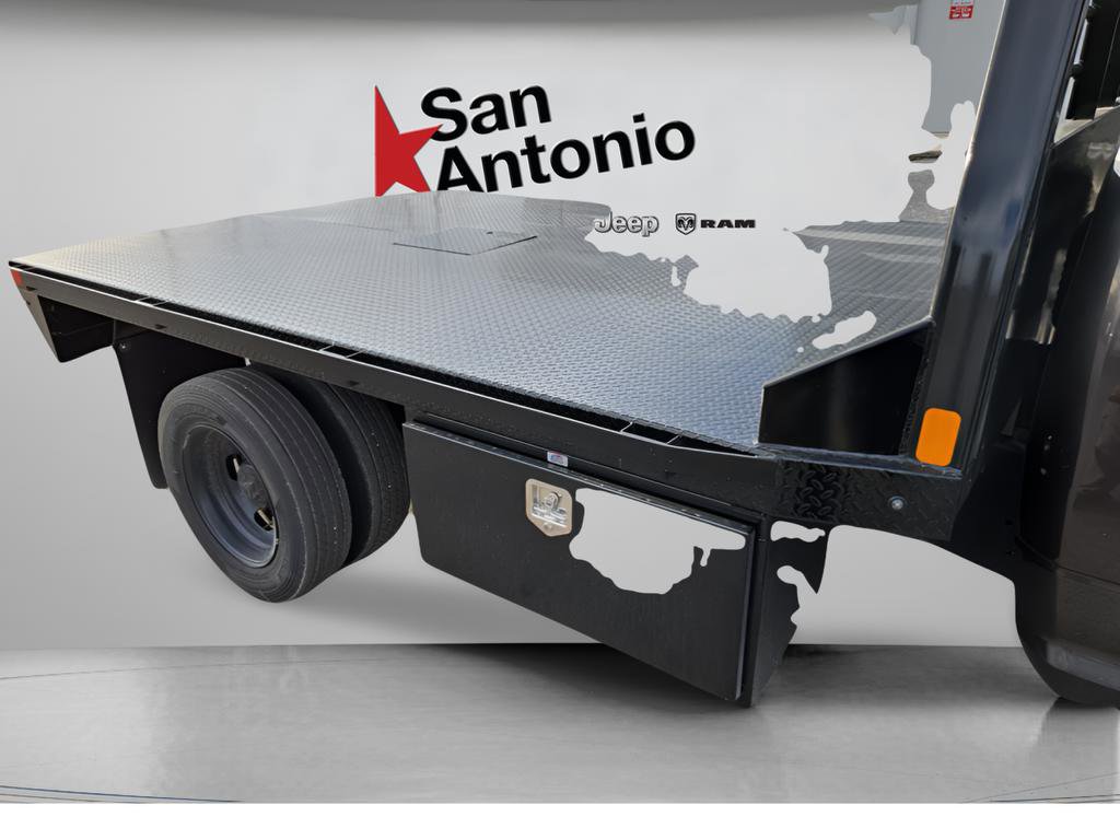 New 2025 RAM 5500 Tradesman image 28