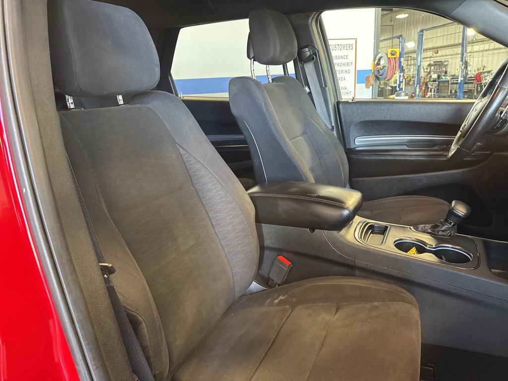 Used 2019 Dodge Durango GT w/ Blacktop Package AWD/4WD image 32
