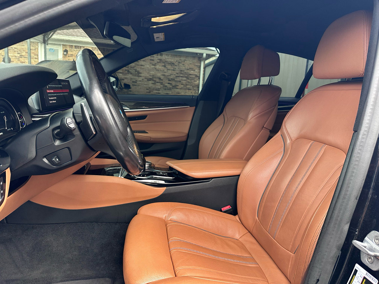 Used 2019 BMW 530i w/ M Sport Package image 9