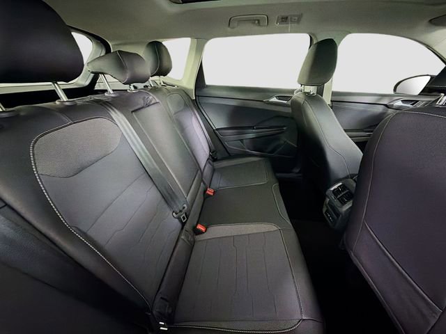 New 2026 Volkswagen Taos SE image 26