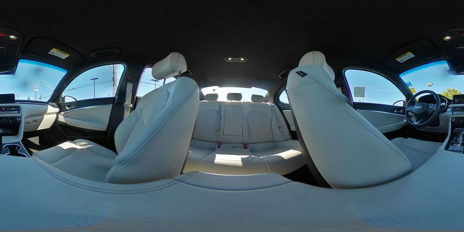 Used 2025 Genesis G70 2.5T image 44