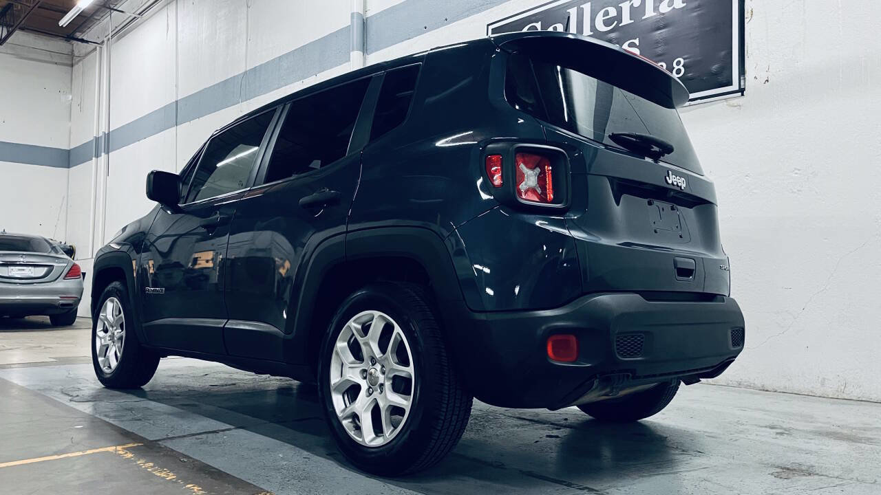 Used 2020 Jeep Renegade Sport w/ UConnect 7.0 Group FWD image 4