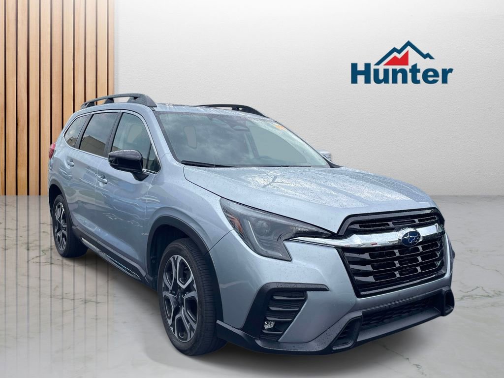 Used 2024 Subaru Ascent Limited w/ Technology Package AWD/4WD image 1