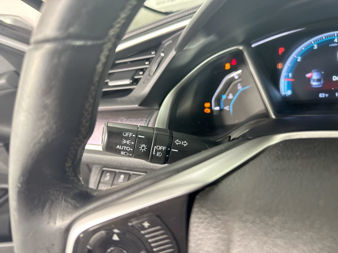 Used 2016 Honda Civic EX-L image 18