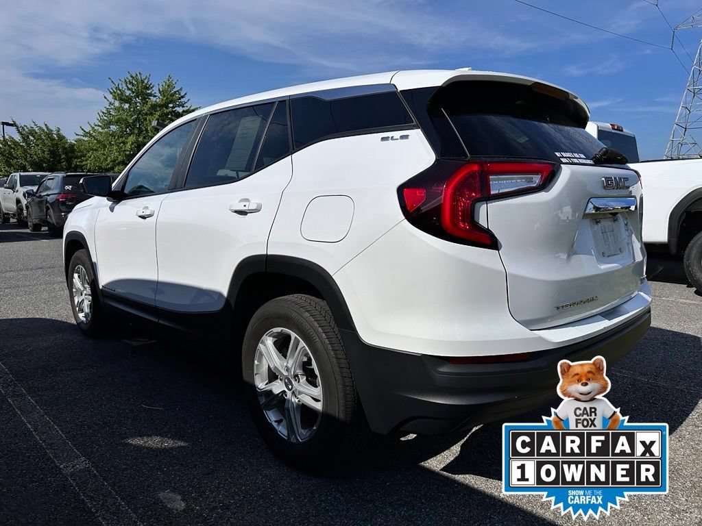 Used 2023 GMC Terrain SLE AWD/4WD image 3