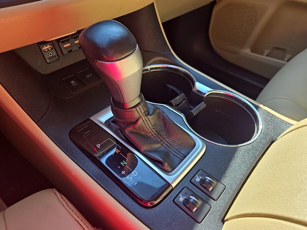 Used 2019 Toyota Highlander XLE FWD image 58