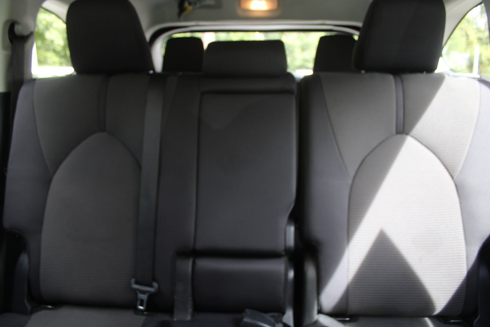 Used 2024 Toyota Highlander LE FWD image 56