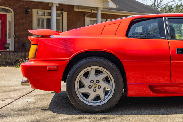 Used 1991 Lotus Esprit SE image 10