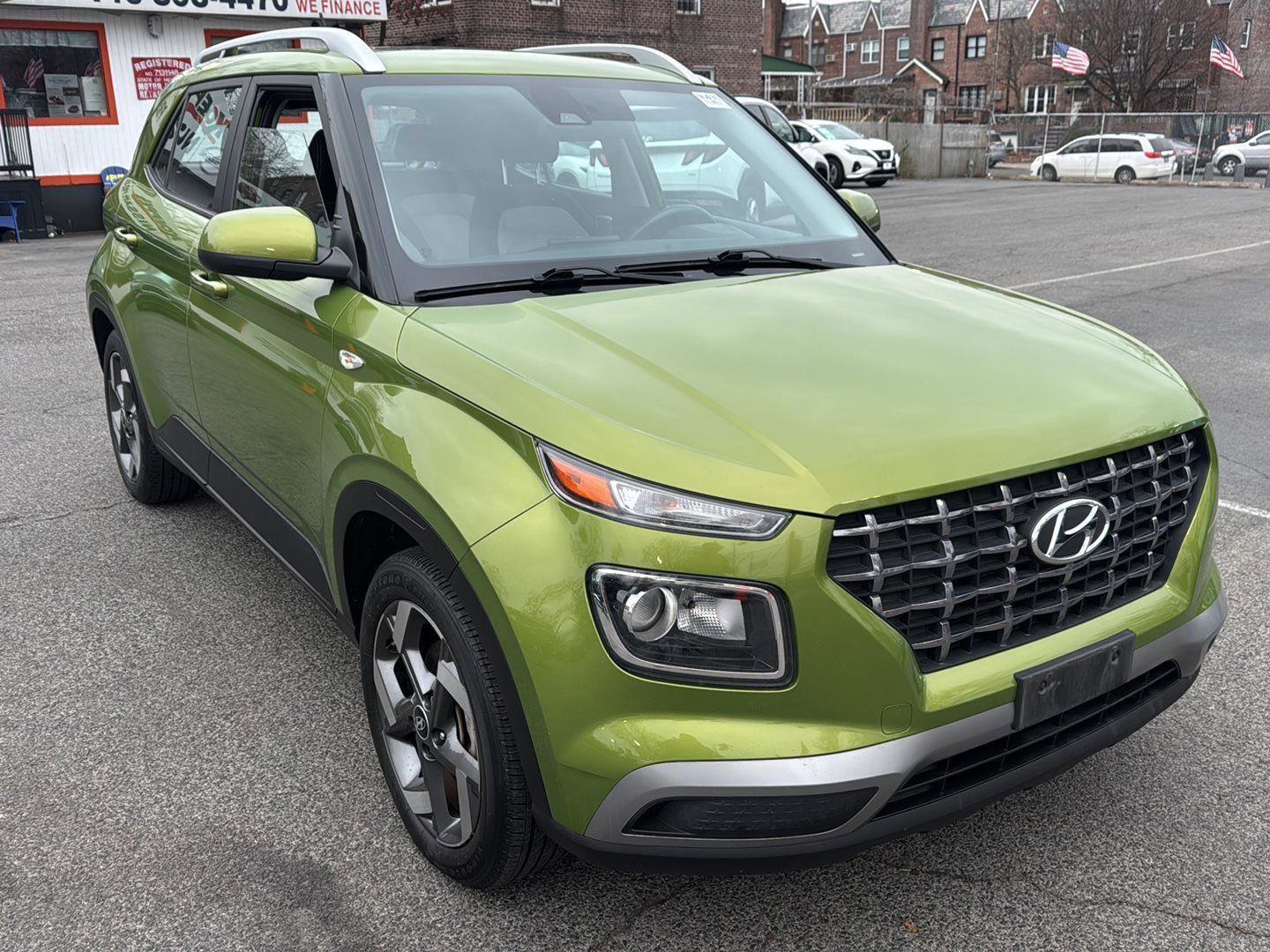 Used 2023 Hyundai Venue SEL w/ Cargo Package image 12