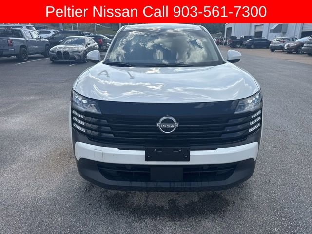 Used 2025 Nissan Kicks SV w/ Illumination Package image 8