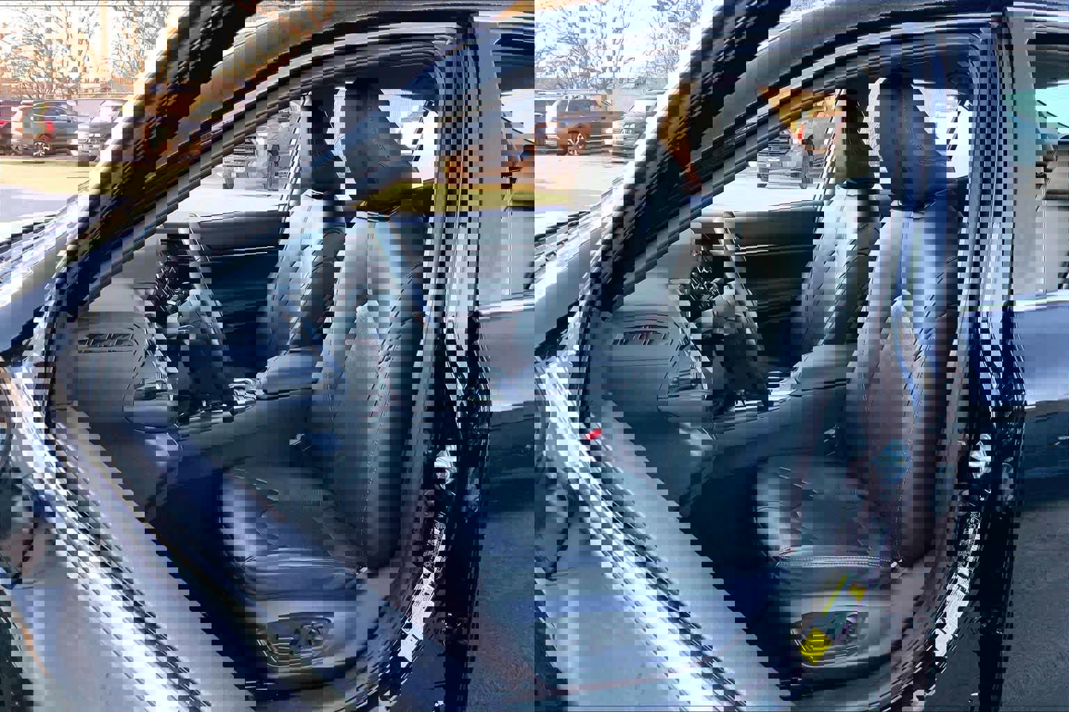 Used 2024 Toyota Camry XLE image 8