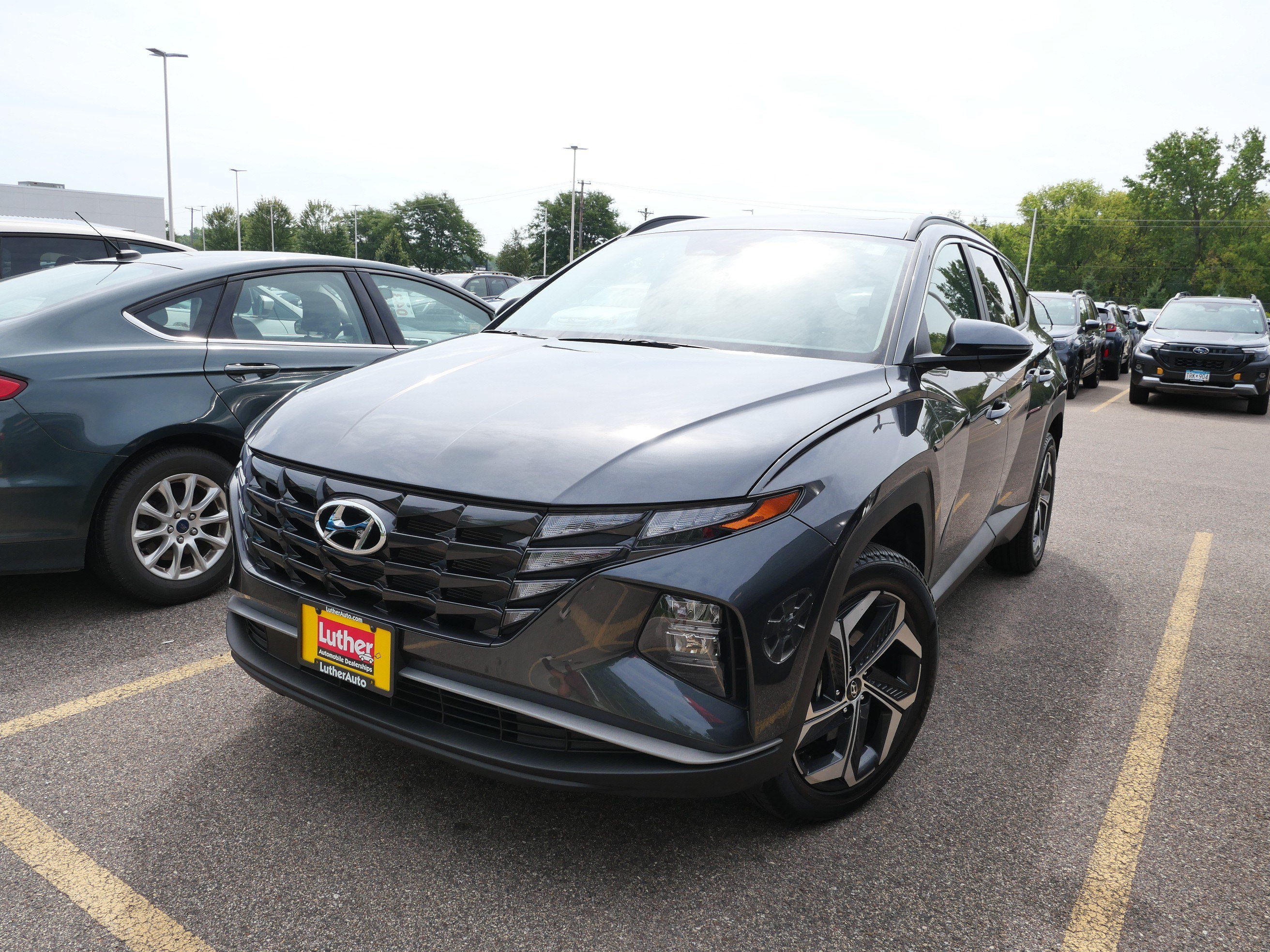 Used 2024 Hyundai Tucson SEL w/ Convenience Package AWD/4WD image 3