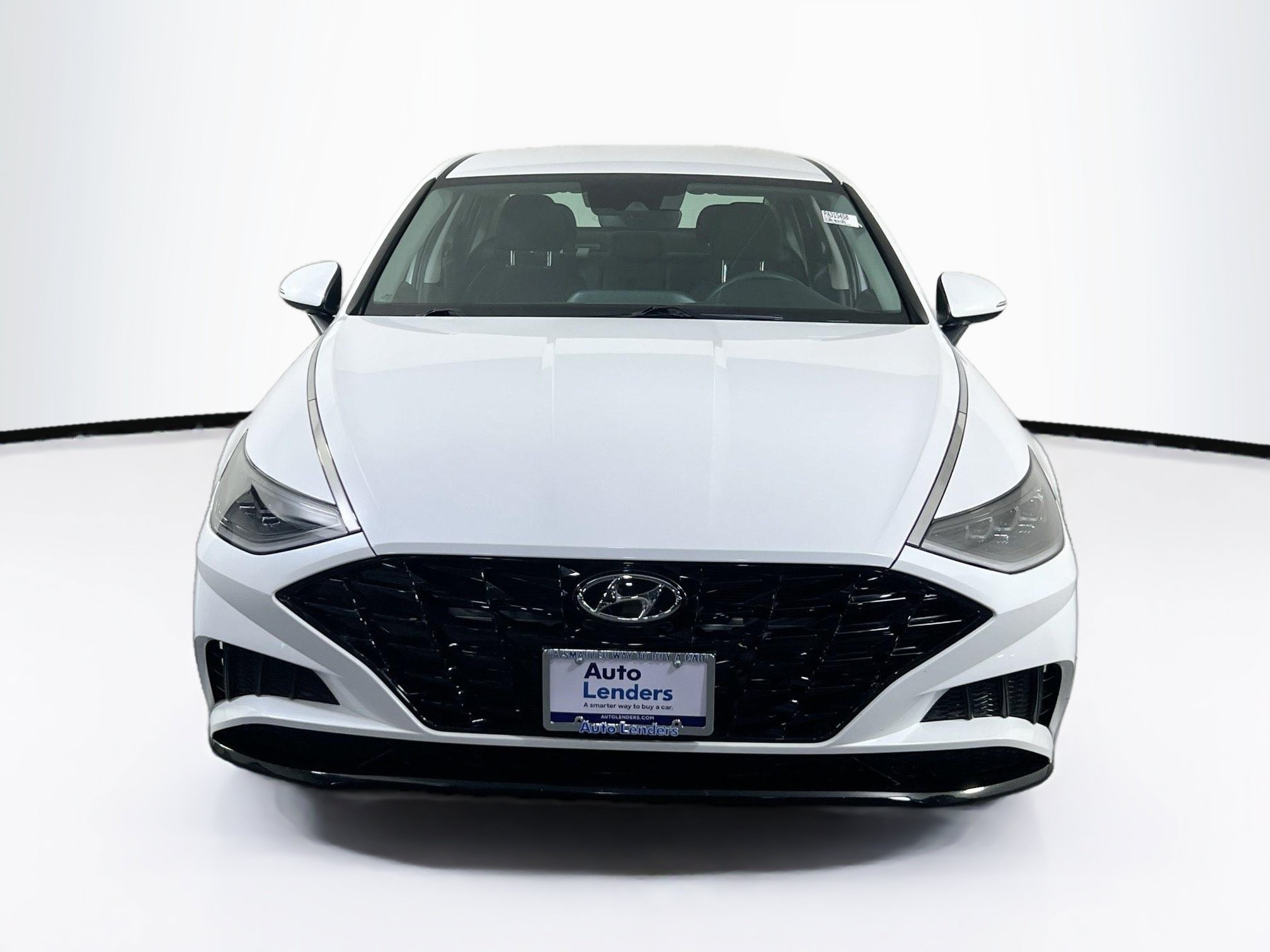 Used 2023 Hyundai Sonata SEL FWD image 2