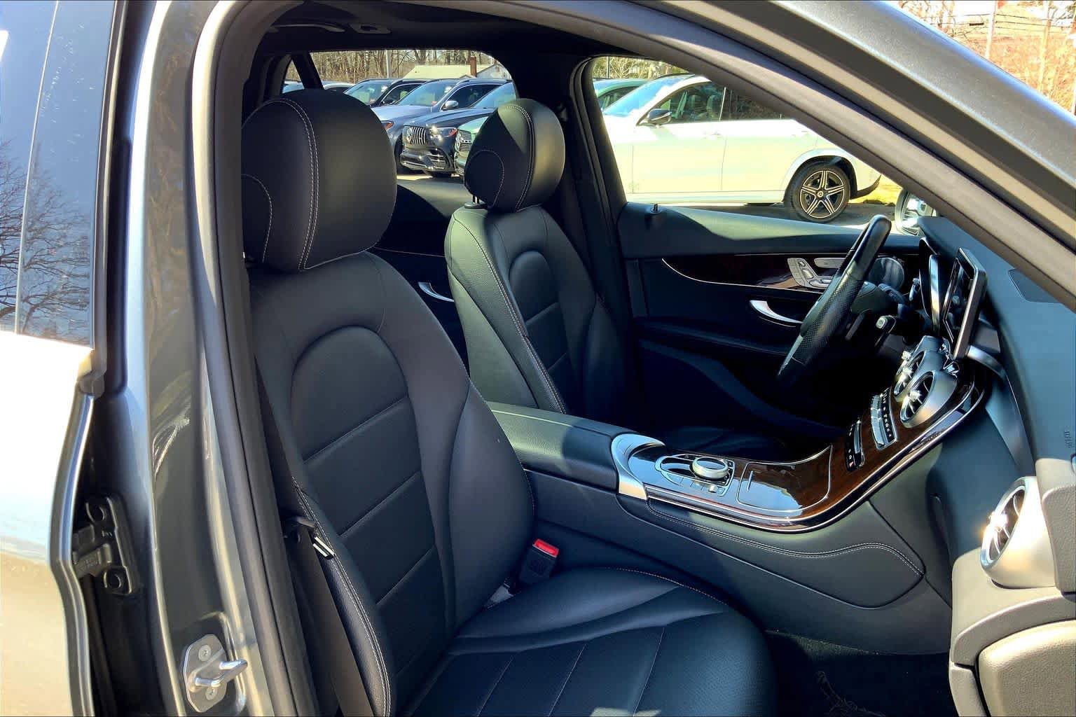 Certified 2019 Mercedes-Benz GLC 300 4MATIC image 8