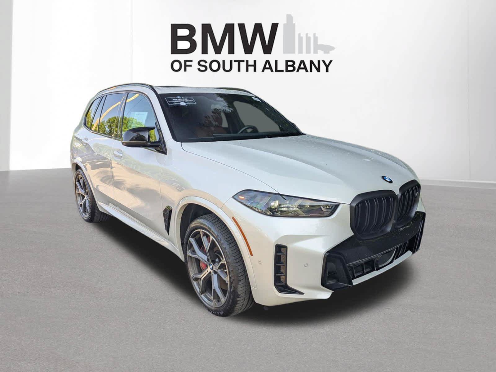 Certified 2025 BMW X5 M60i AWD/4WD image 1