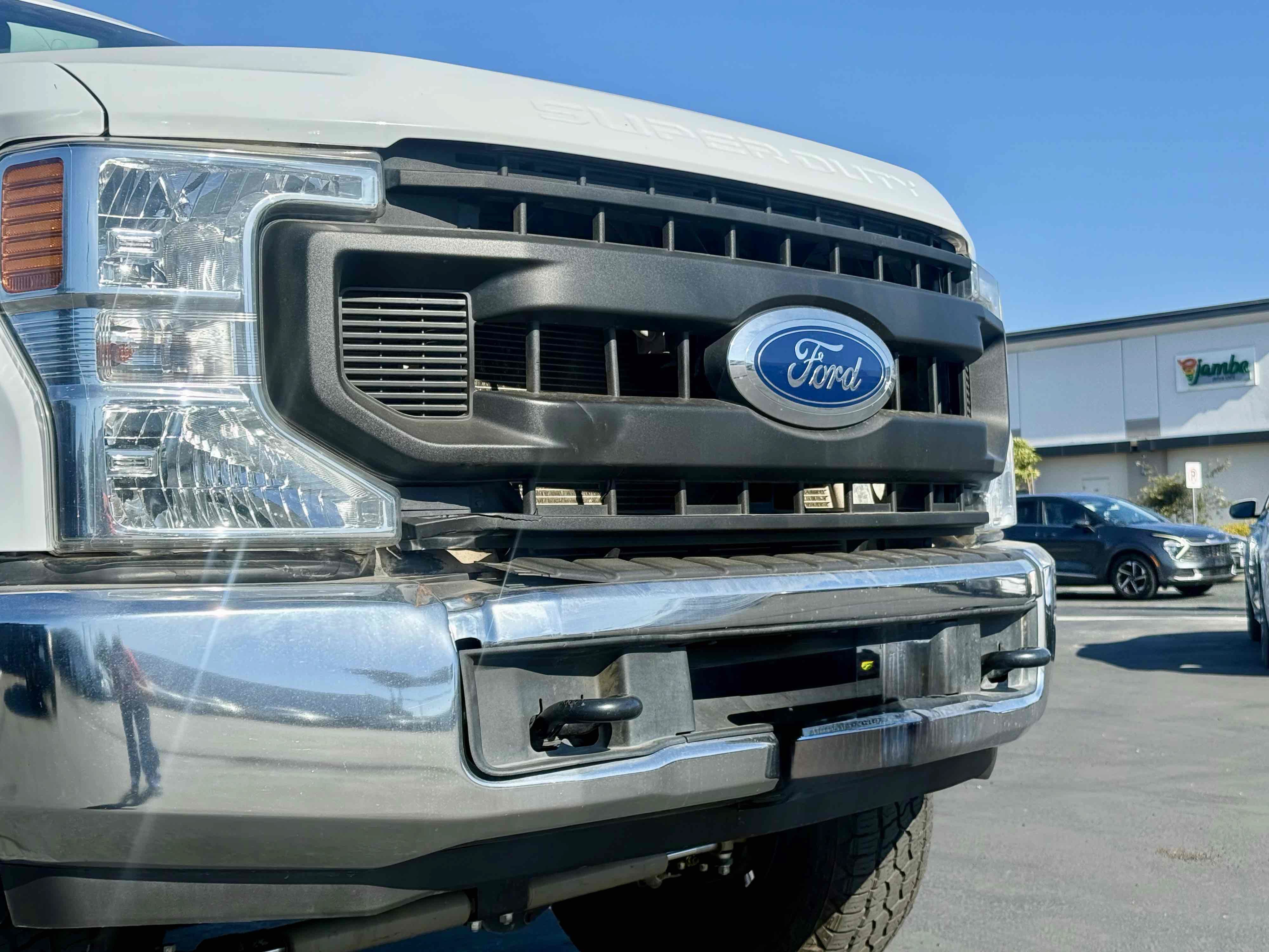Used 2021 Ford F250 XL w/ Power Equipment Group AWD/4WD image 7
