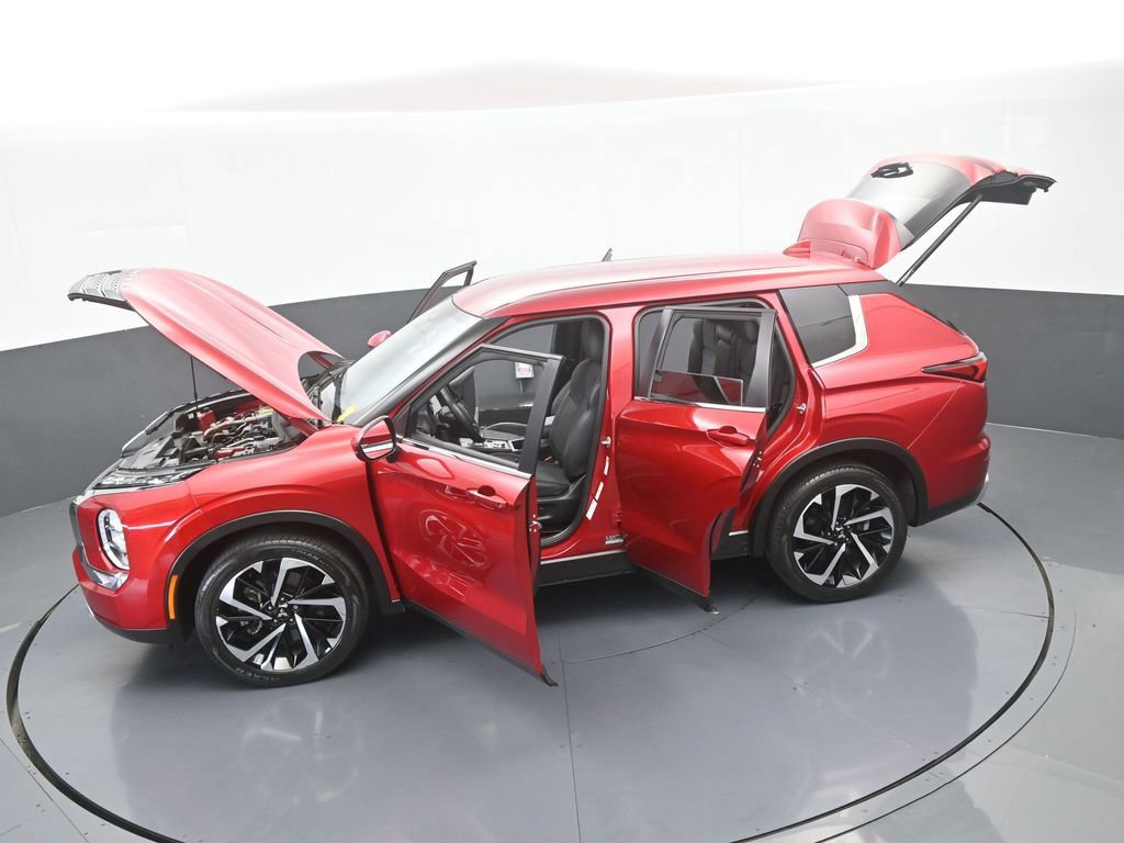 Used 2024 Mitsubishi Outlander SE Black Edition FWD image 60
