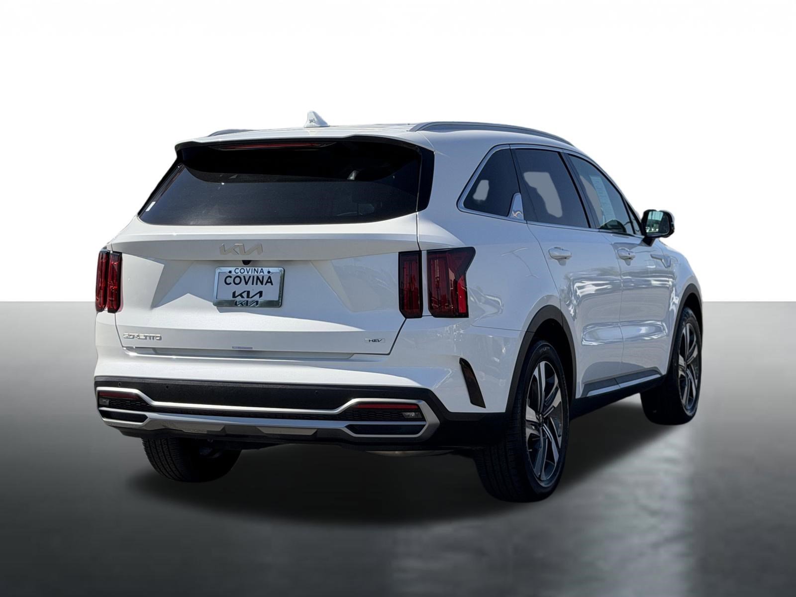 Certified 2024 Kia Sorento SX Prestige AWD/4WD image 8