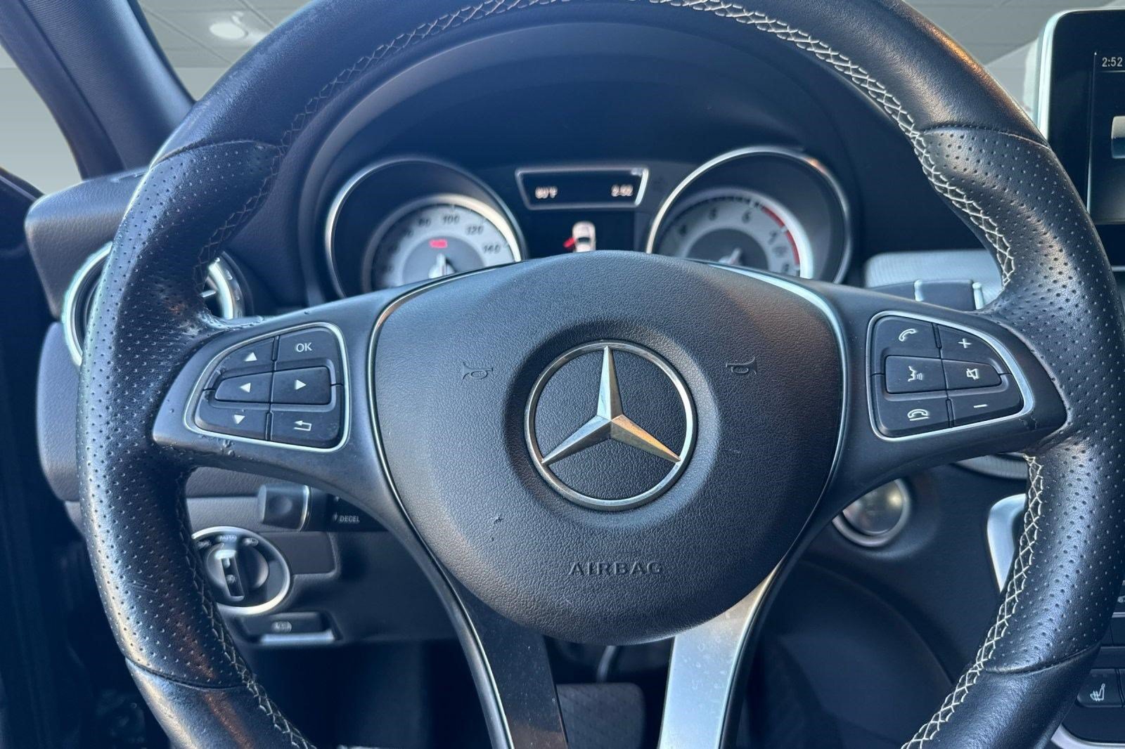 Certified 2017 Mercedes-Benz GLA 250 4MATIC image 14