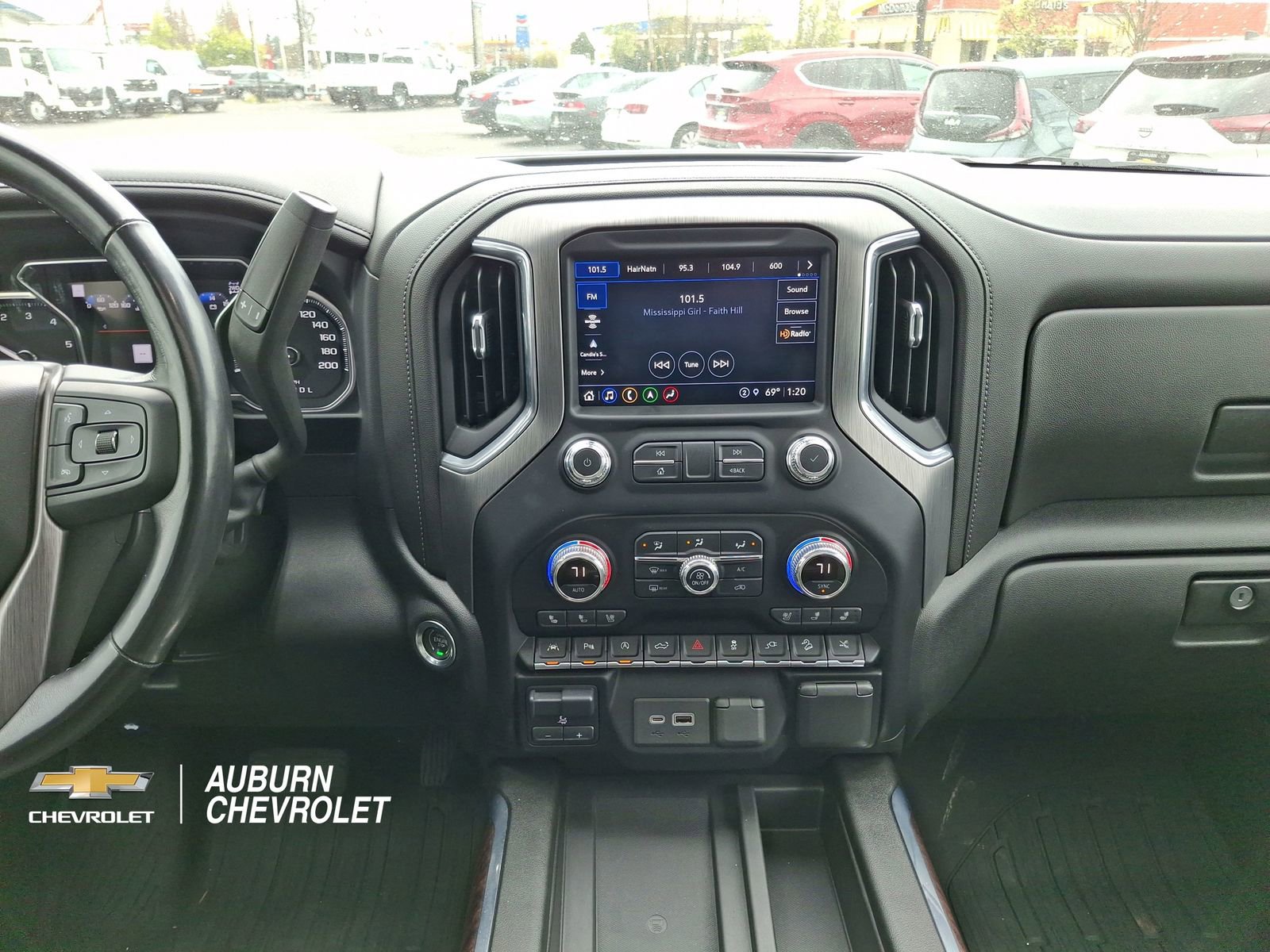 Used 2021 GMC Sierra 1500 Denali w/ Denali Ultimate Package image 11