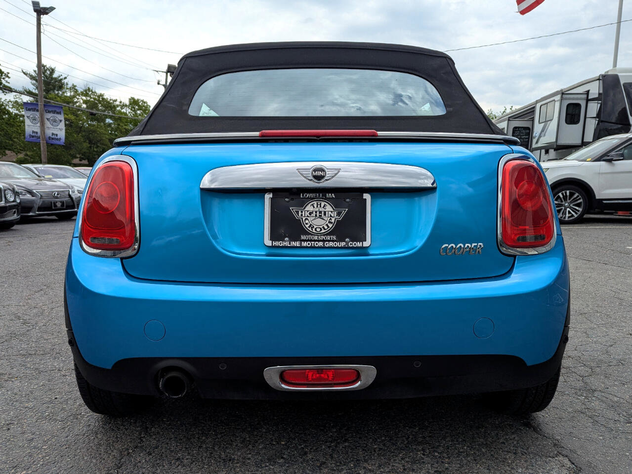Used 2018 MINI Cooper Convertible image 9