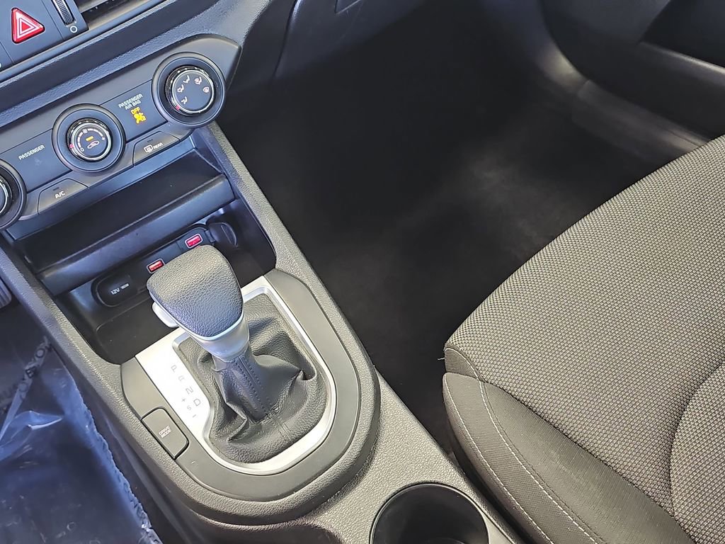 Used 2024 Kia Forte LXS FWD image 22