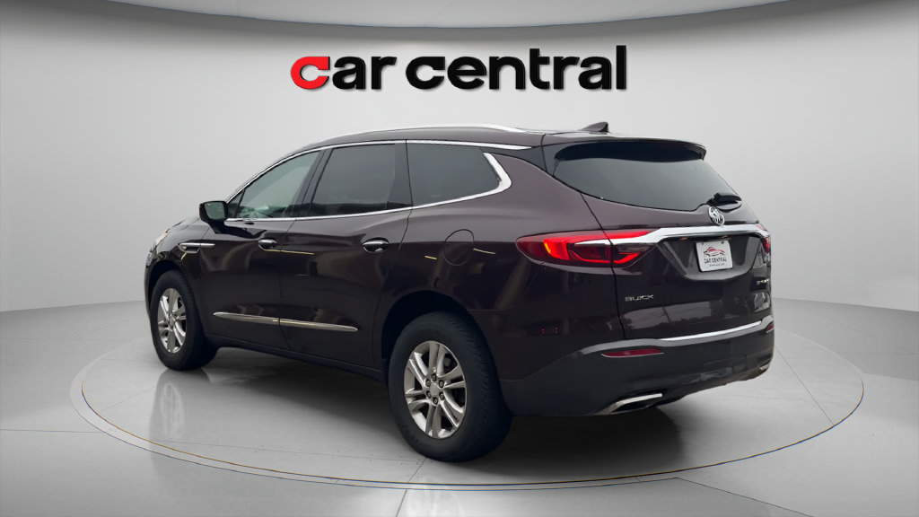 Used 2018 Buick Enclave Essence AWD/4WD image 3