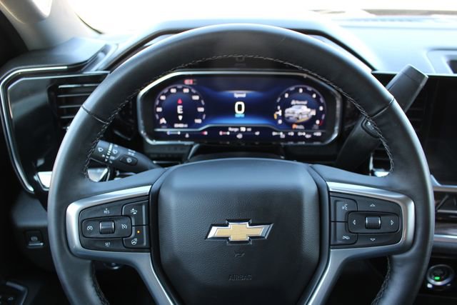 Used 2024 Chevrolet Silverado 1500 LT image 15