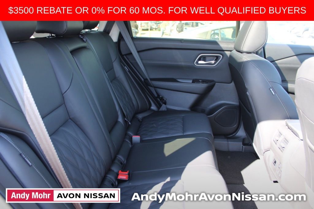 New 2026 Nissan Rogue Platinum w/ Platinum Premium Package AWD/4WD image 16