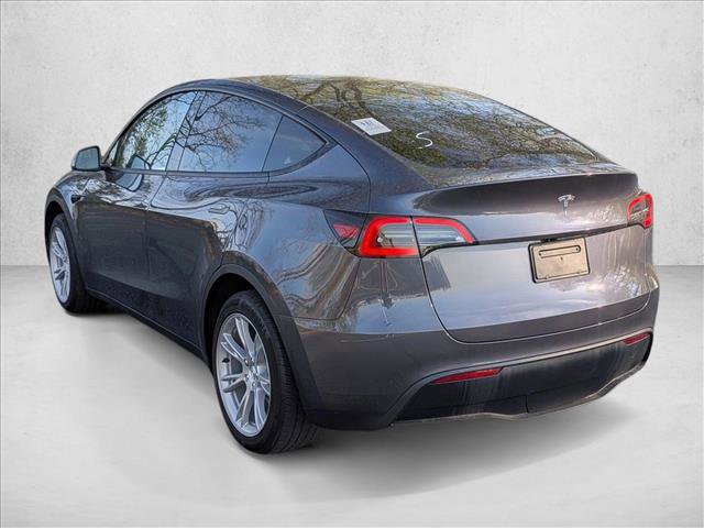 Used 2023 Tesla Model Y 2WD image 7