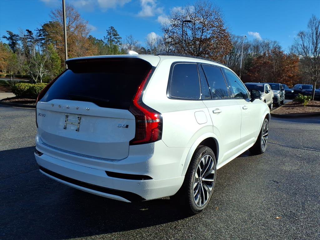 New 2026 Volvo XC90 B6 Ultra w/ Protection Package Premier AWD/4WD image 3