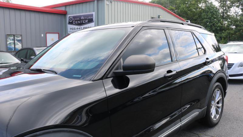 Used 2020 Ford Explorer XLT w/ Equipment Group 202A RWD image 4