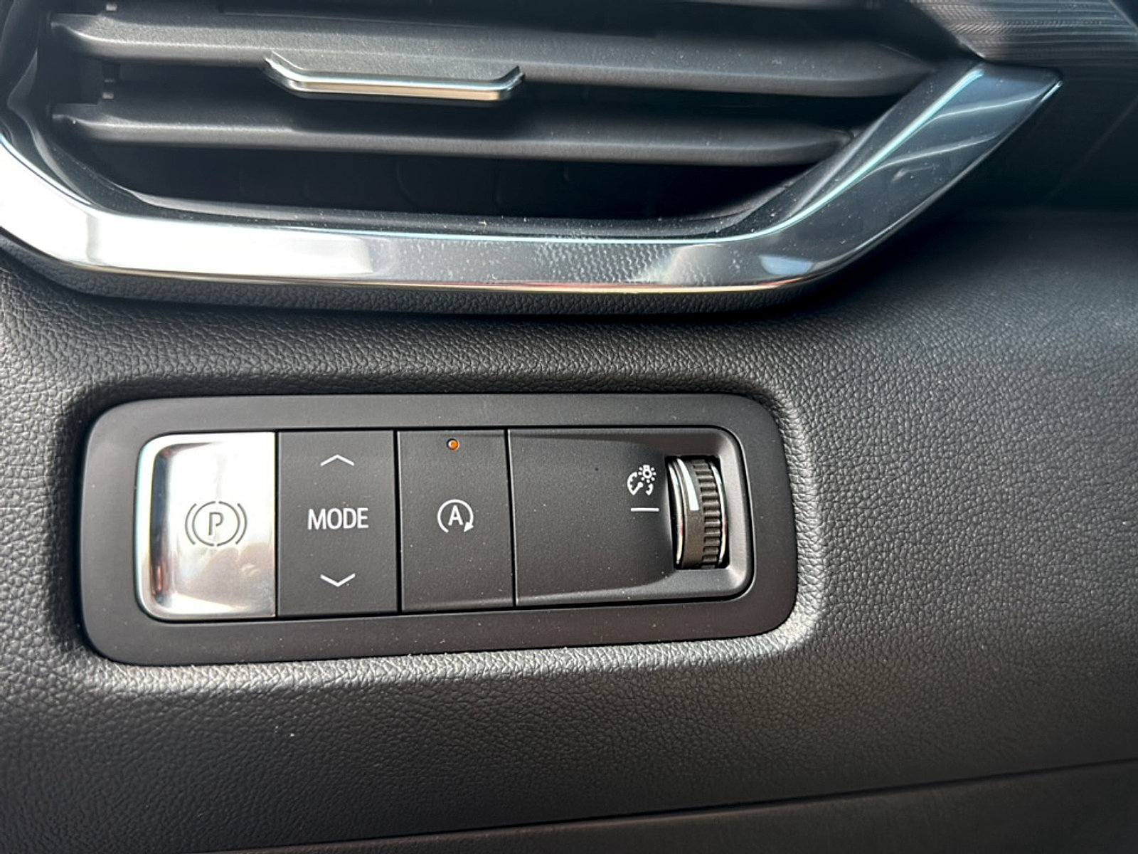 New 2026 GMC Acadia Elevation w/ Black Edition FWD image 11