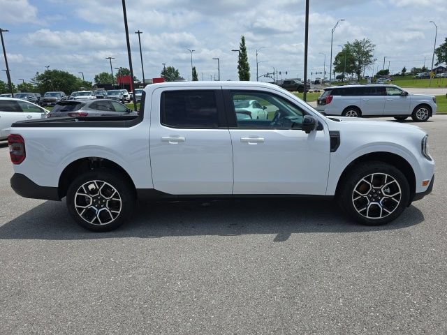Used 2025 Ford Maverick Lariat AWD/4WD image 6