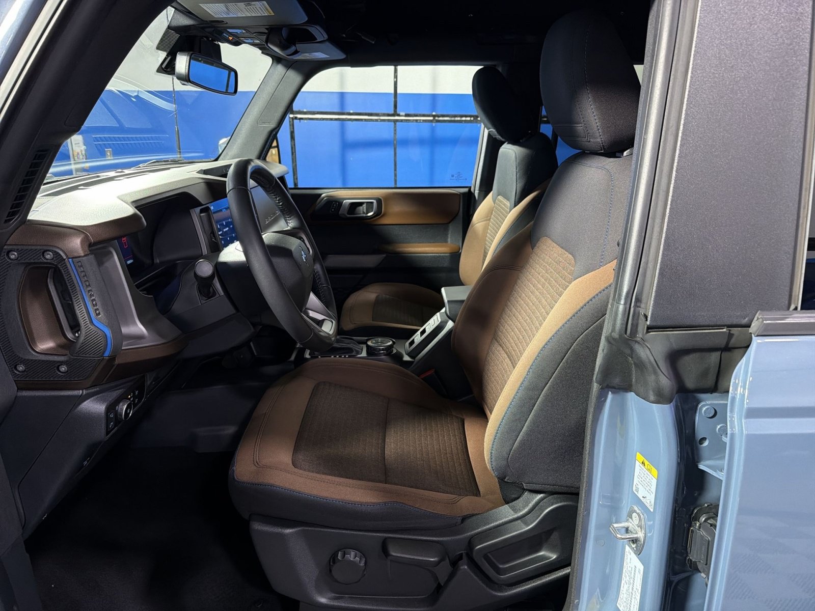 Used 2023 Ford Bronco Outer Banks AWD/4WD image 25