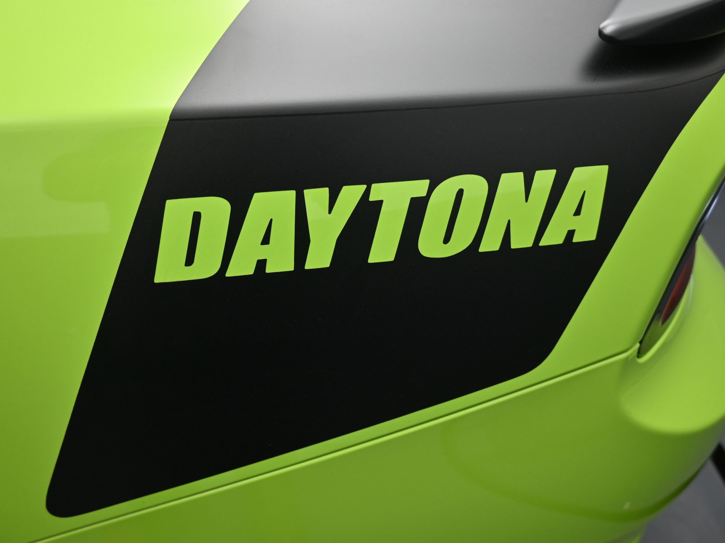 Used 2023 Dodge Charger Scat Pack w/ Daytona Edition Group image 13