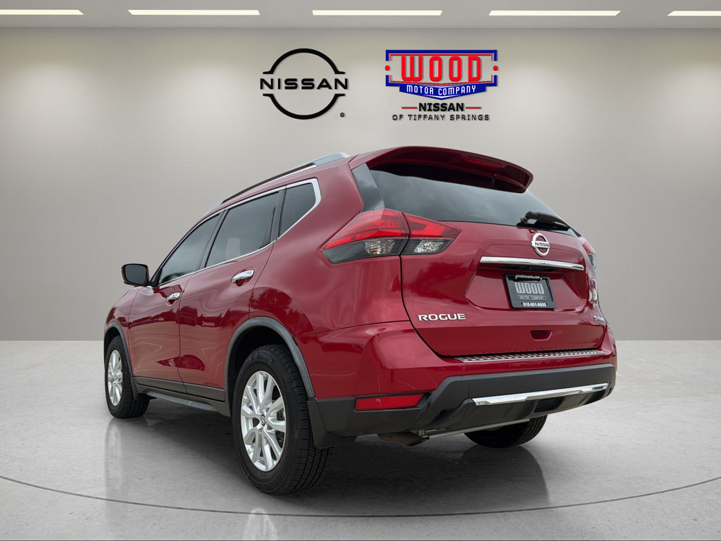 Used 2017 Nissan Rogue SV w/ SV Premium Package AWD/4WD image 4