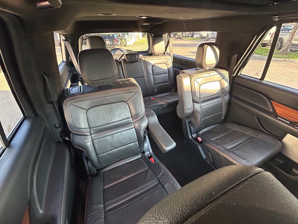 Used 2022 Lincoln Navigator L Black Label AWD/4WD image 28