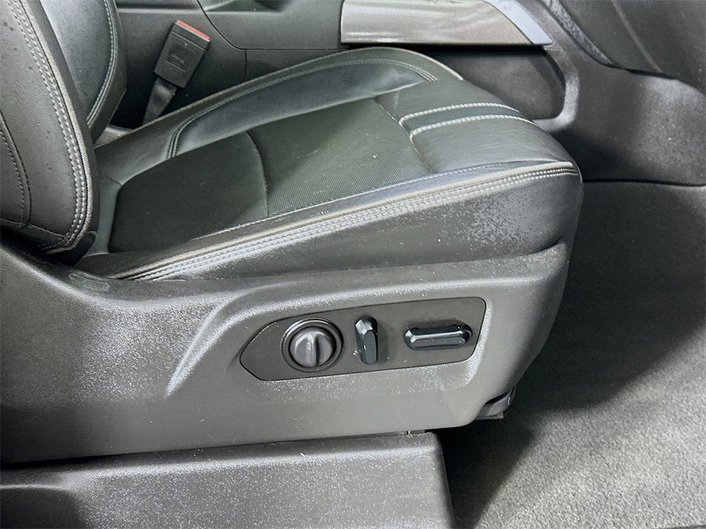 Used 2021 Chevrolet Silverado 3500 High Country w/ Z71 Off-Road Package image 23